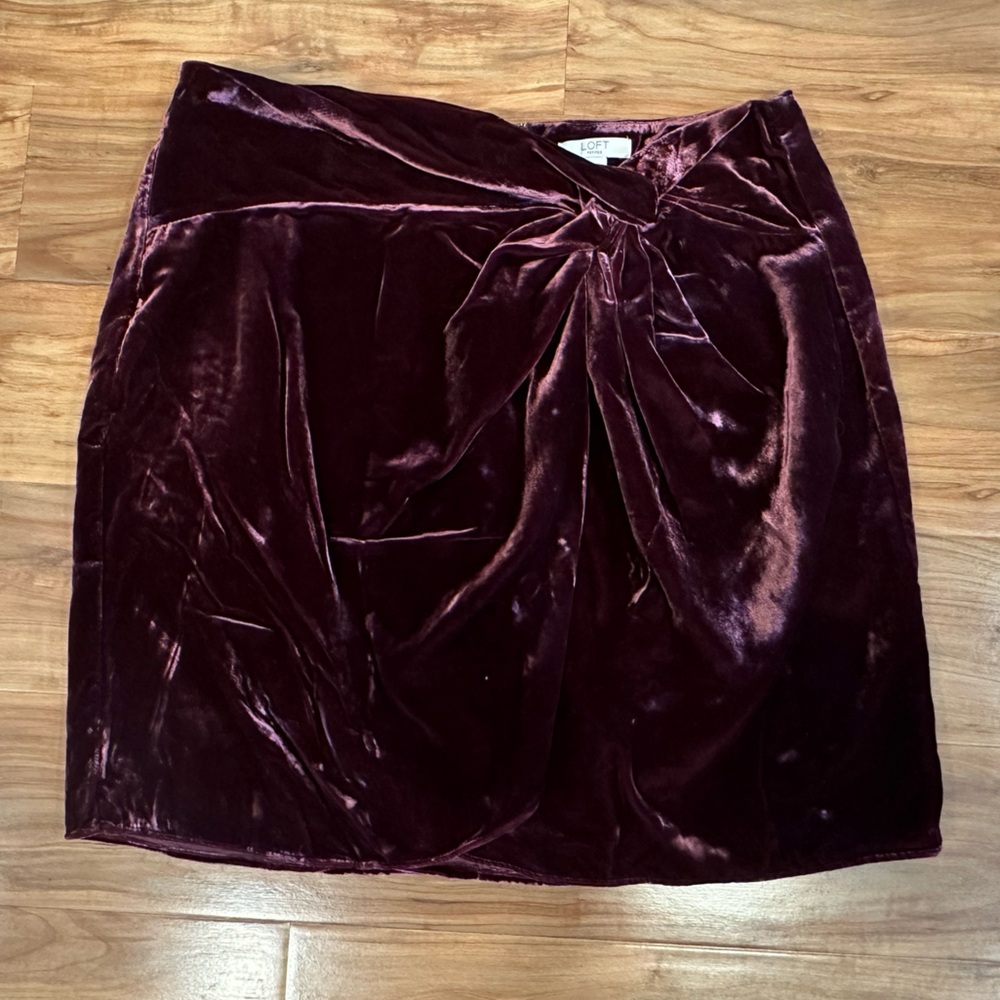 NWT Loft Velvet Skirt